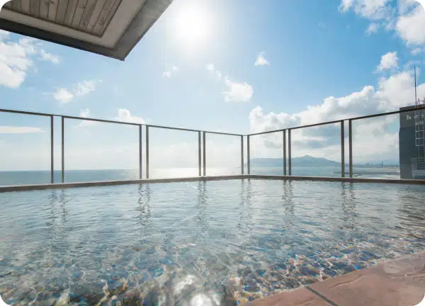 湯の川温泉で湯めぐり(ゆのぶら)「イマジンホテル&リゾート函館/タオルセット付き」「笑函館屋/フリードリンク60分付き」